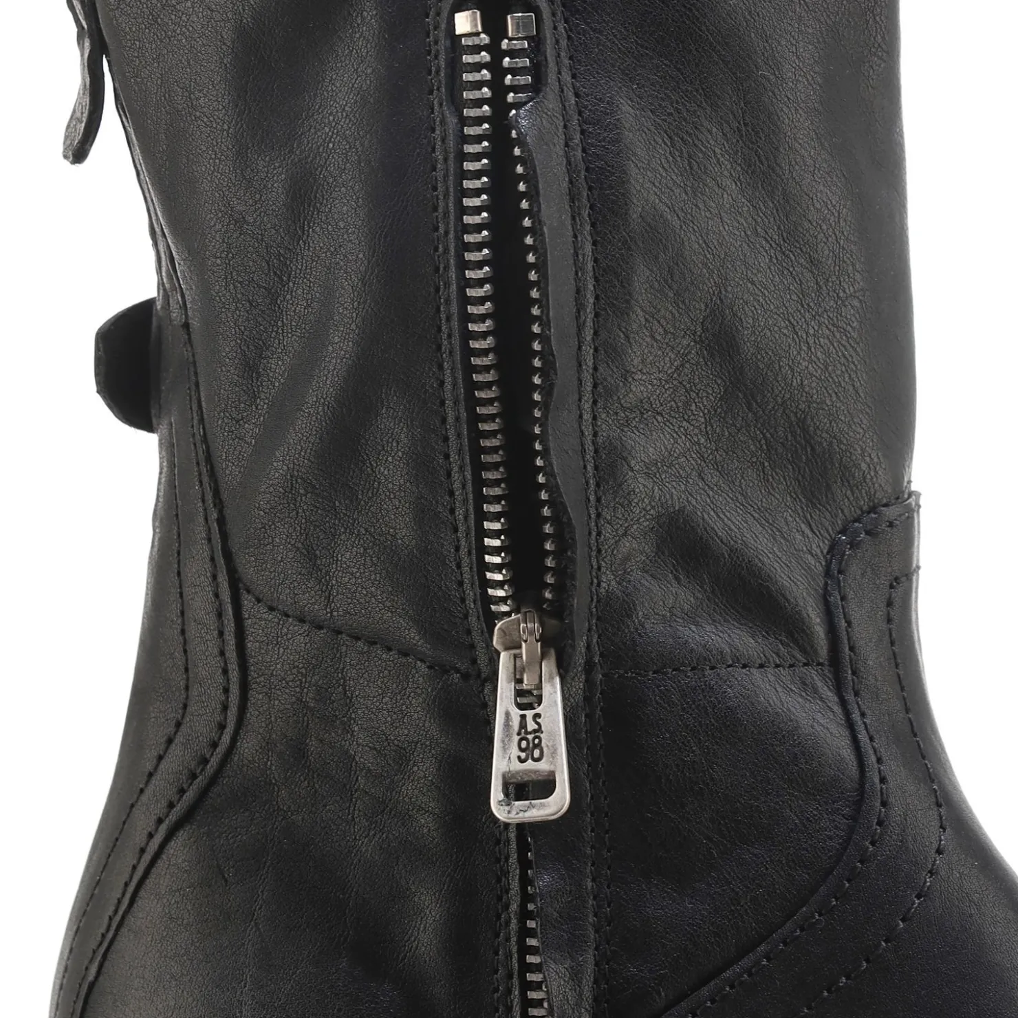 A.S.98 STIEFEL CAYUGA