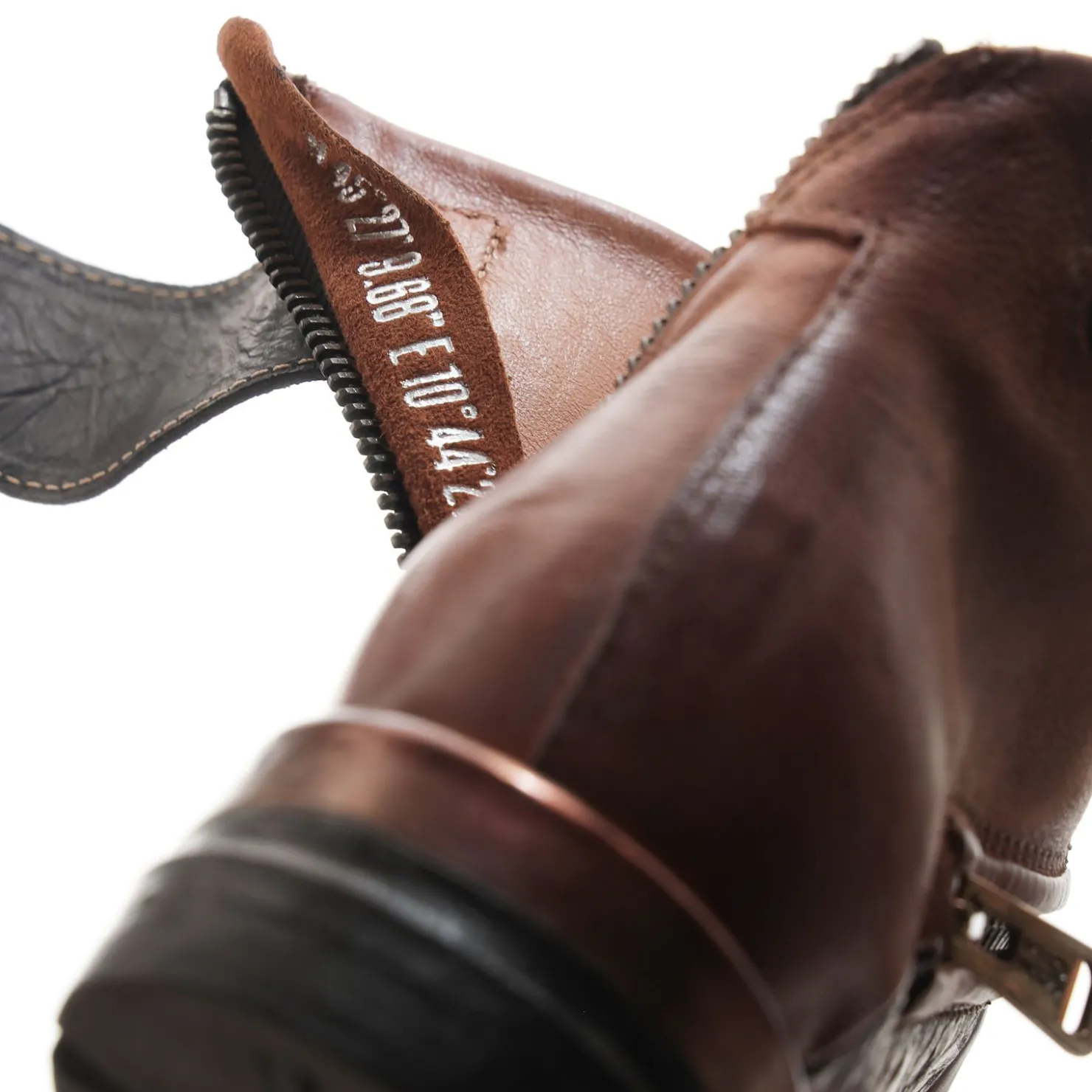 A.S.98 STIEFELETTEN AVOCA