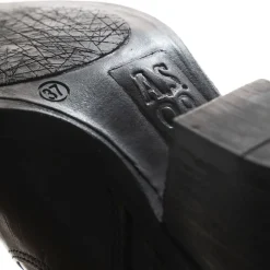 A.S.98 STIEFELETTEN CAT