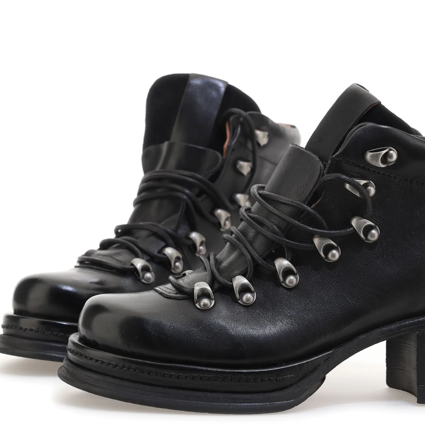 A.S.98 STIEFELETTEN CRARY