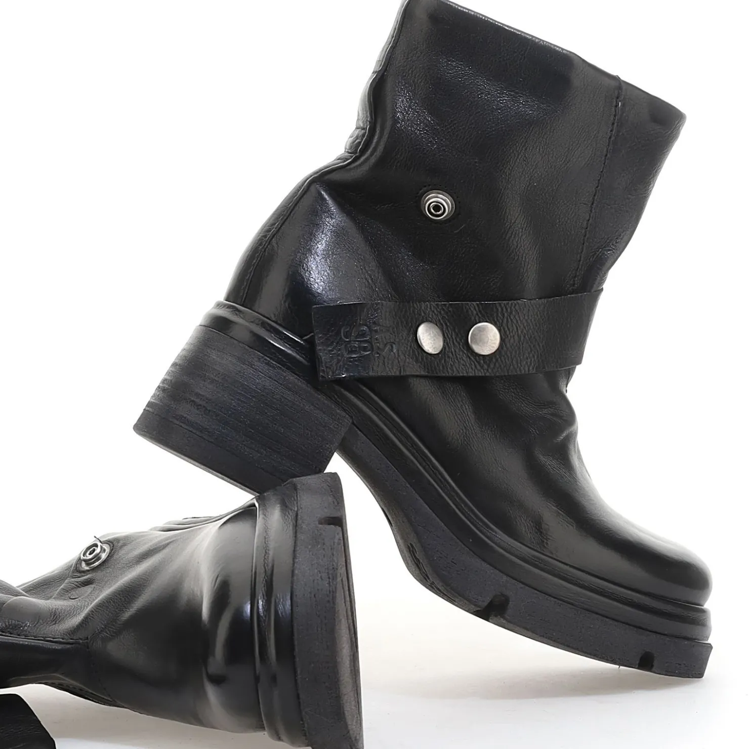 A.S.98 STIEFELETTEN EPES