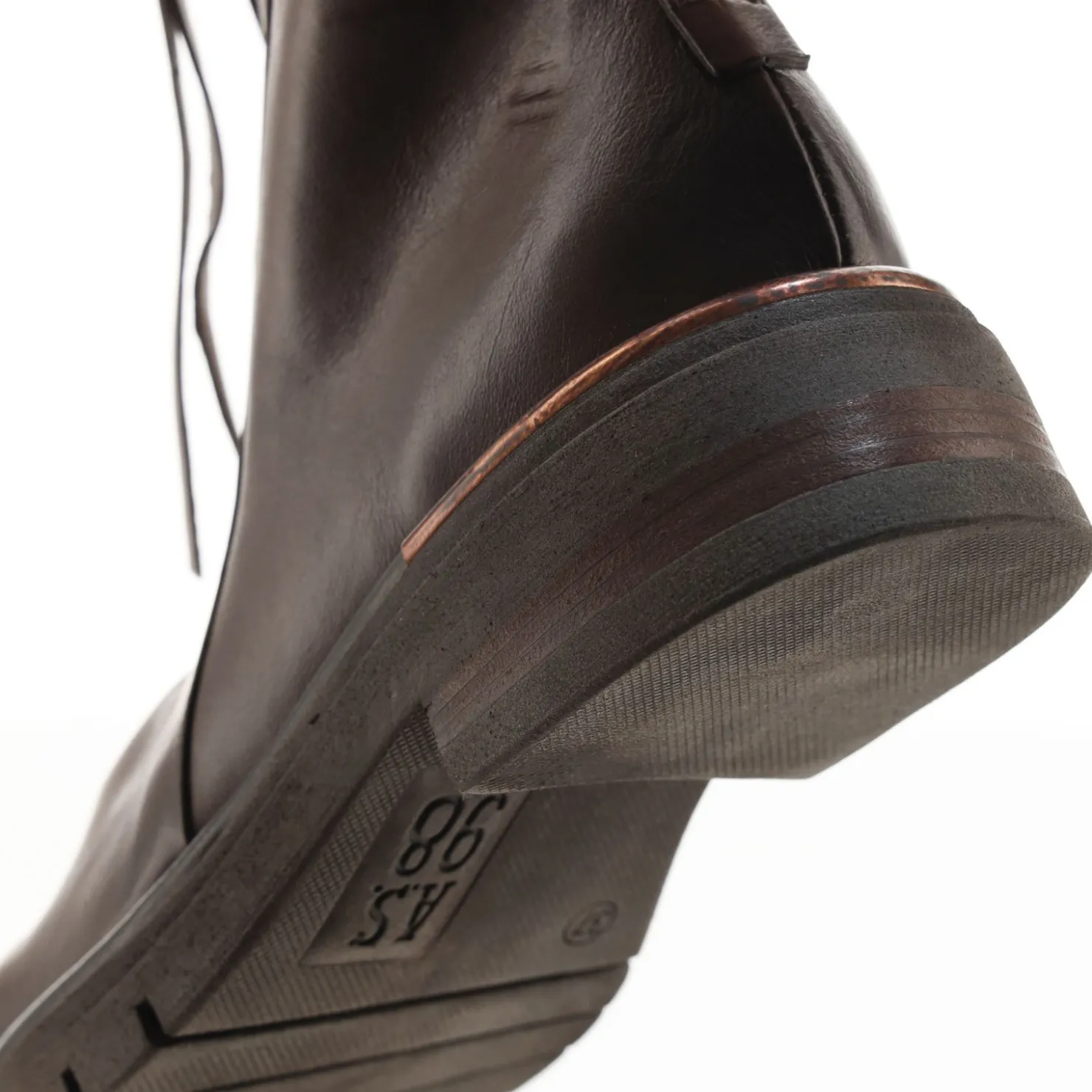 A.S.98 STIEFELETTEN REGENA
