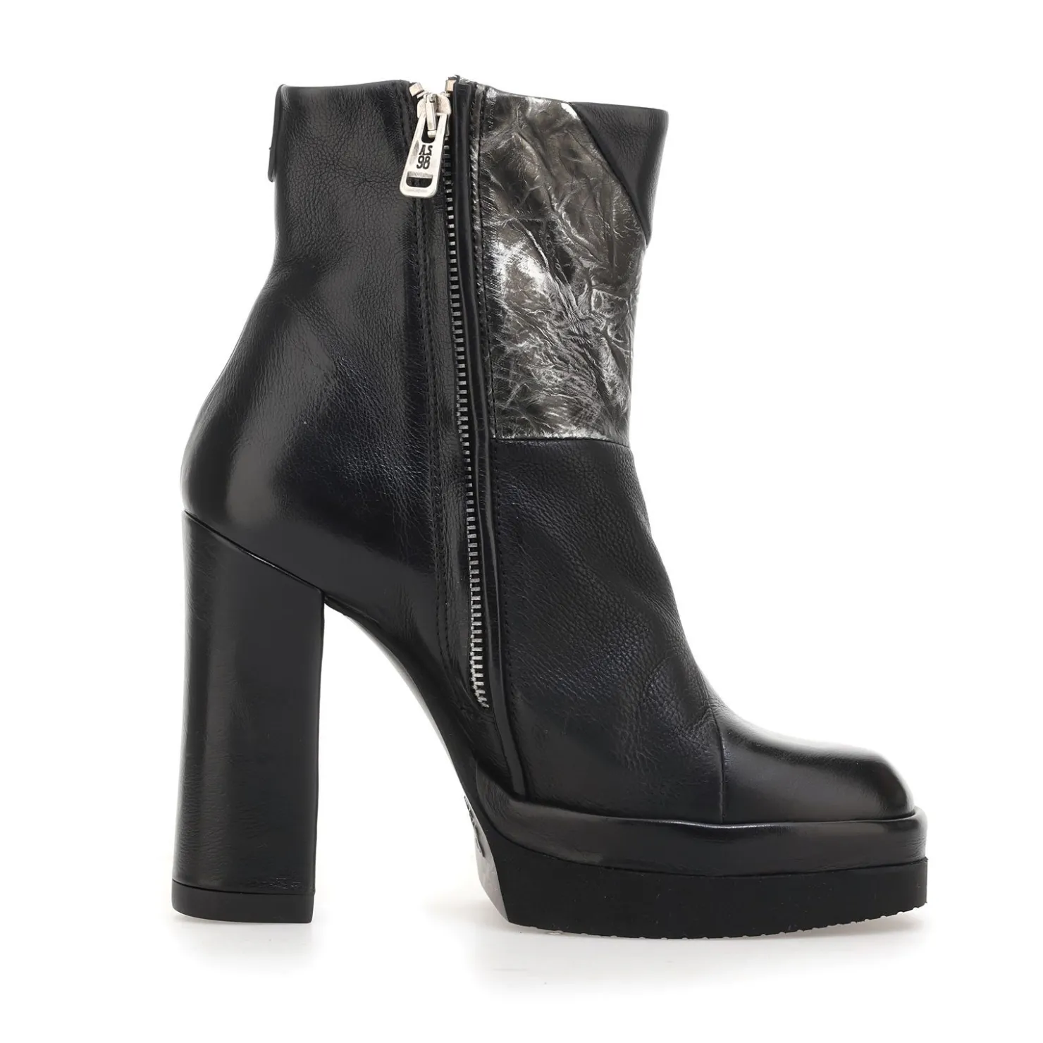A.S.98 STIEFELETTEN VIKKI